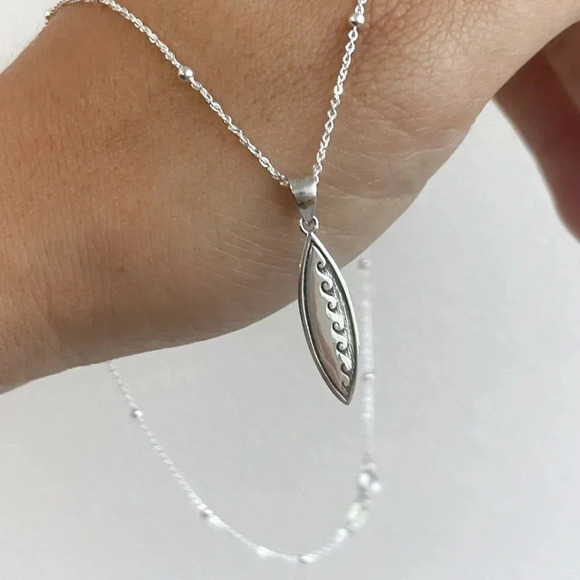 925 Sterling Silver Surfboard Pendant - Picture 5 of 9